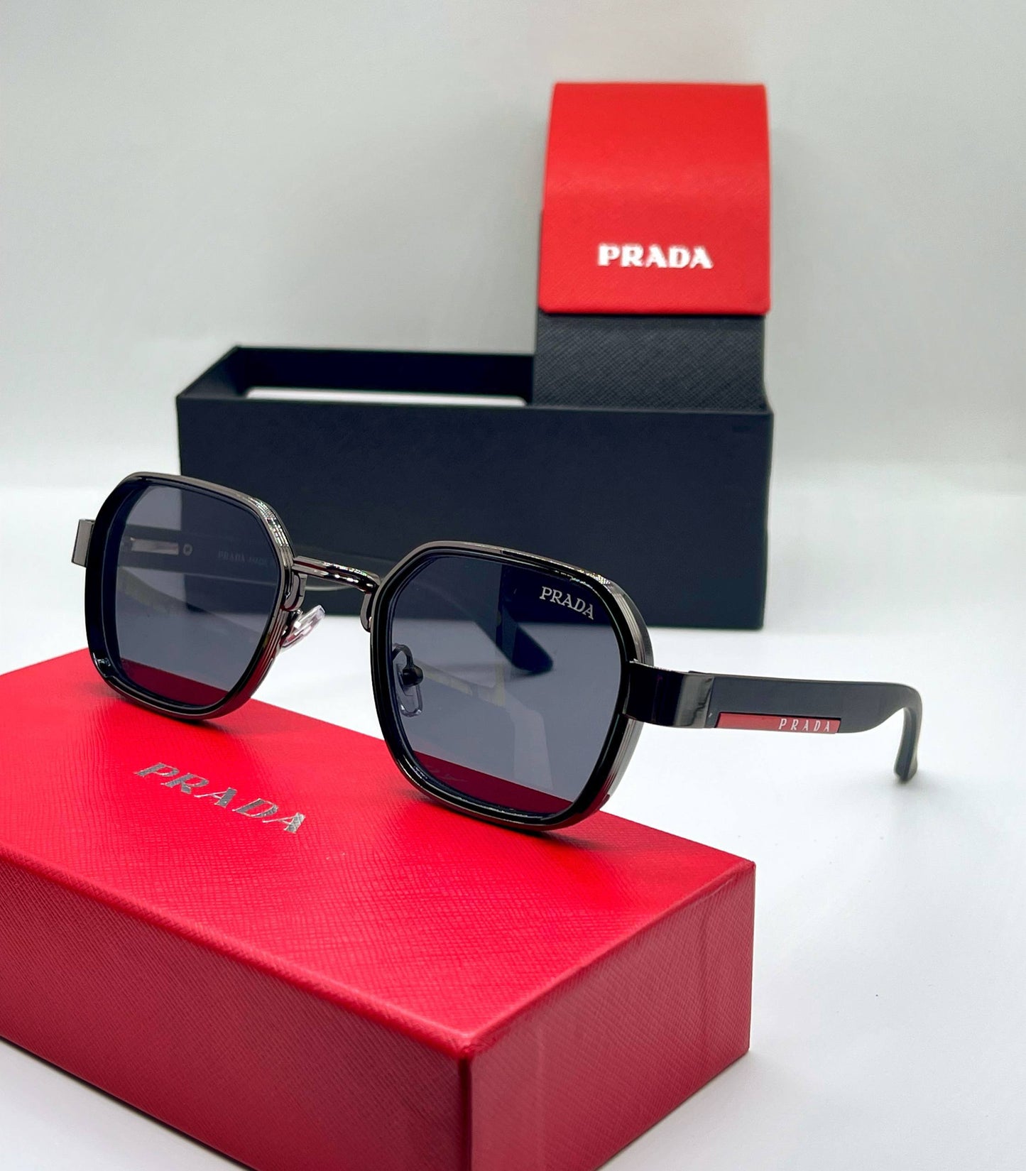 Prada Linea Rossa