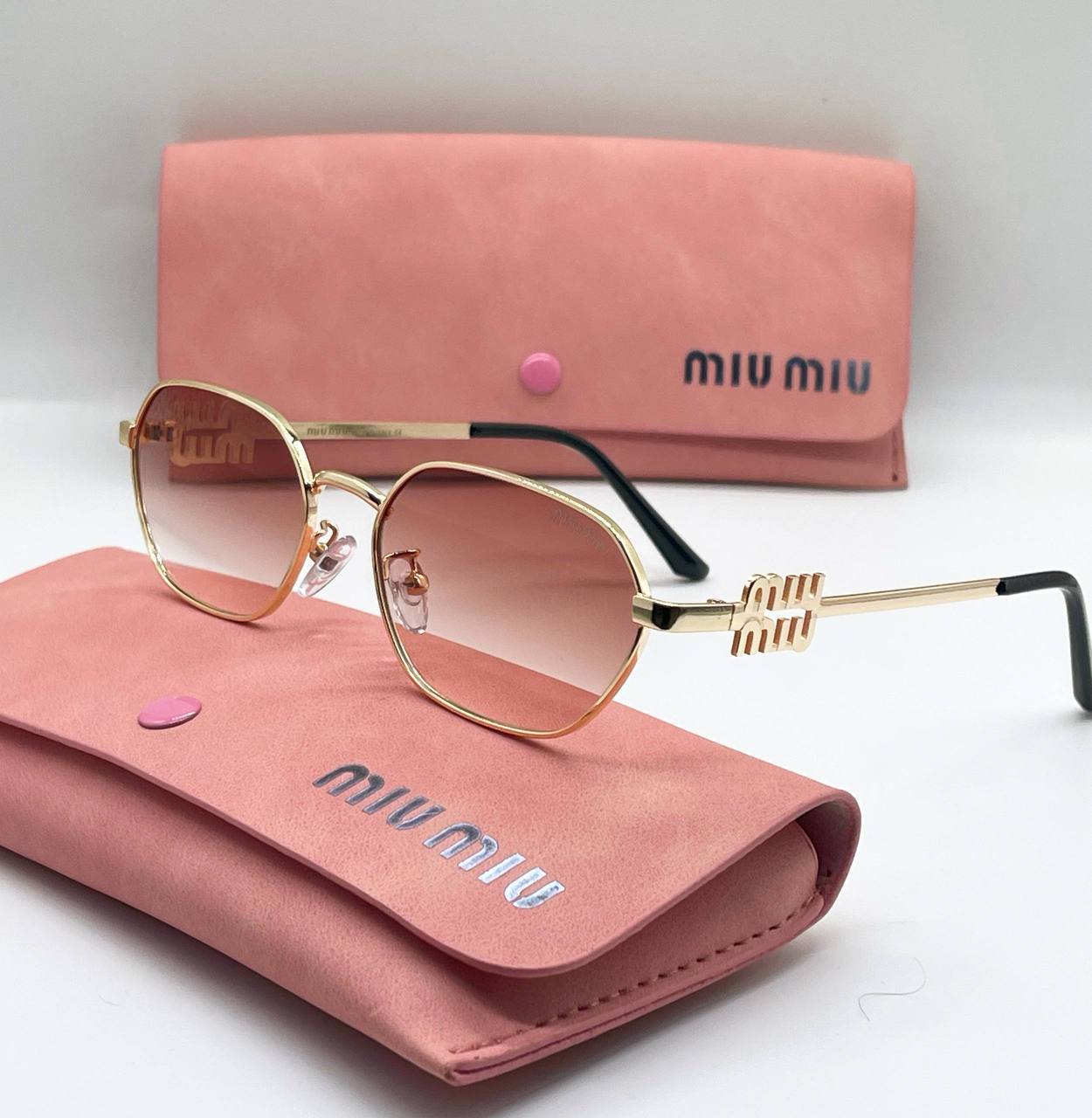 Miu Miu Eyewear