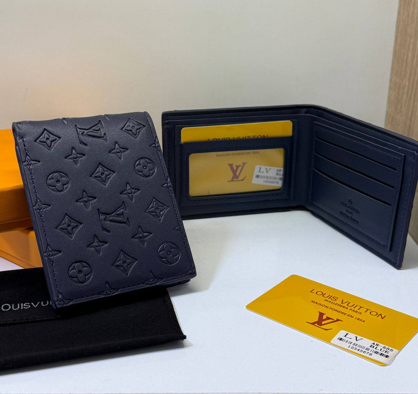 Louis Vuitton – Pocket Organizer