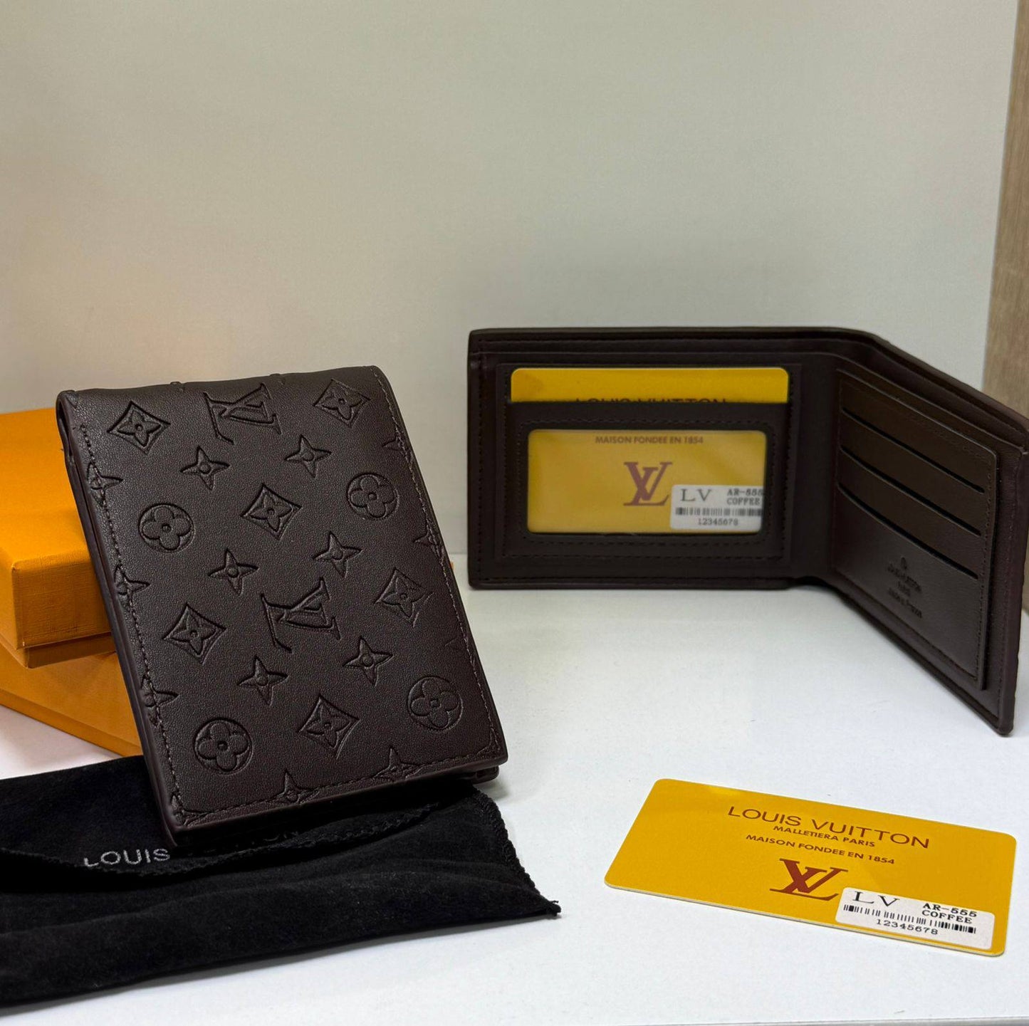 Louis Vuitton – Pocket Organizer