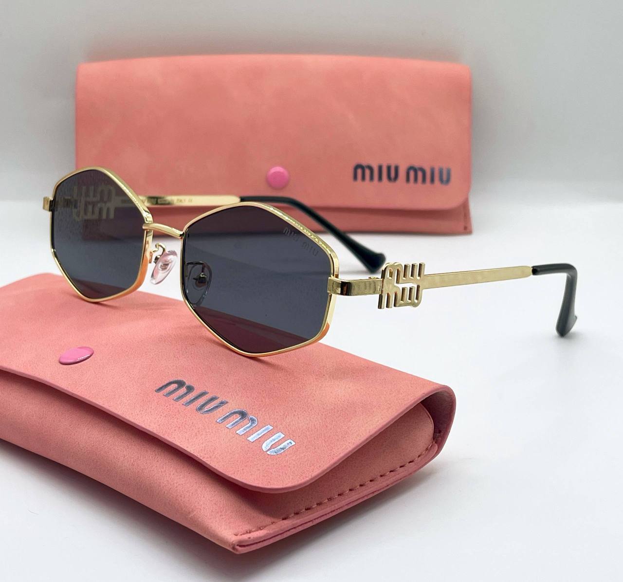 Miu Miu Eyewear