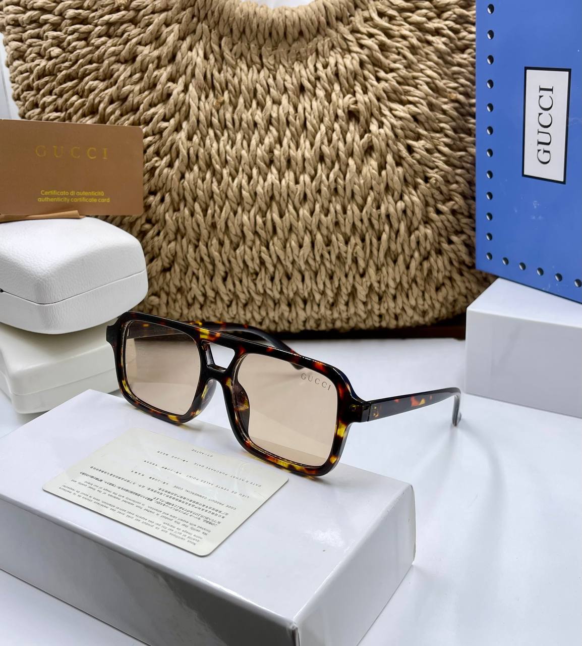 Gucci  Specialized Fit