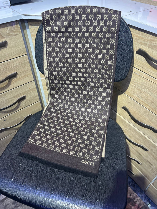 Gucci – Écharpe en laine GG