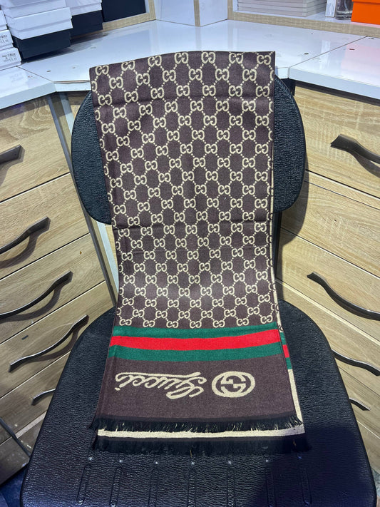 Gucci – Écharpe en laine GG