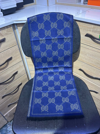 Gucci – Écharpe en laine GG