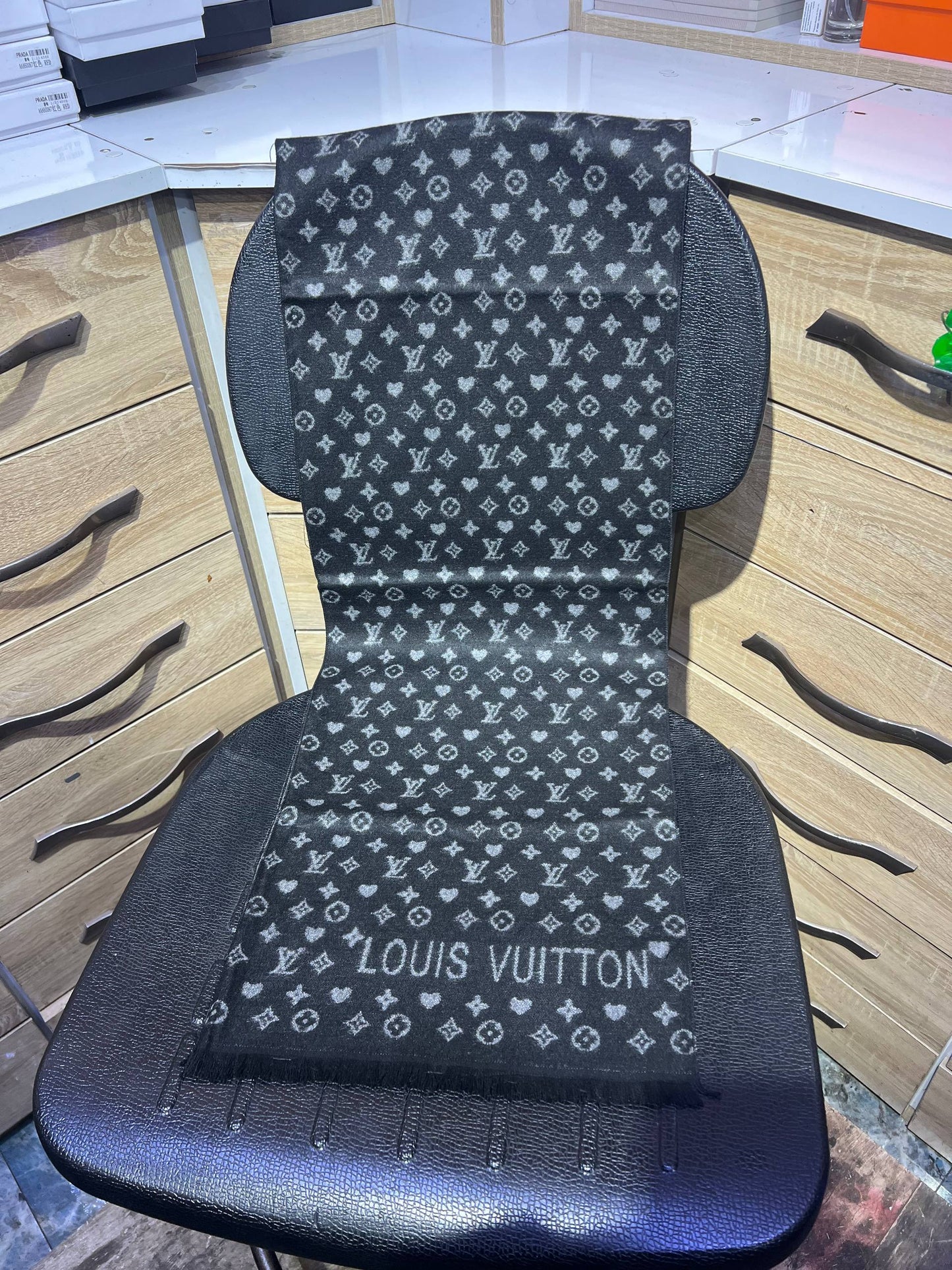 Gucci – Écharpe en laine GG